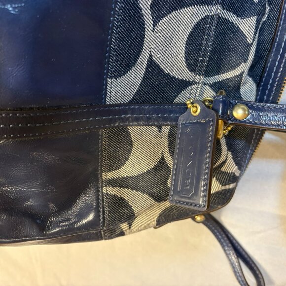 Coach Signature Stripe Barrel Satchel – Denim Blue & Navy Patent Leather - Picture 6 of 7